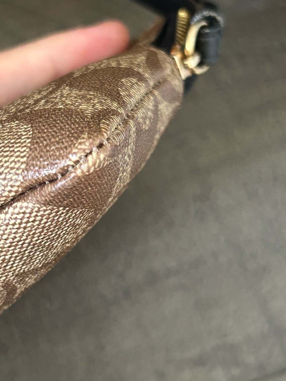 COACH large Halloween wristlet HTF - Picture 6 of 8